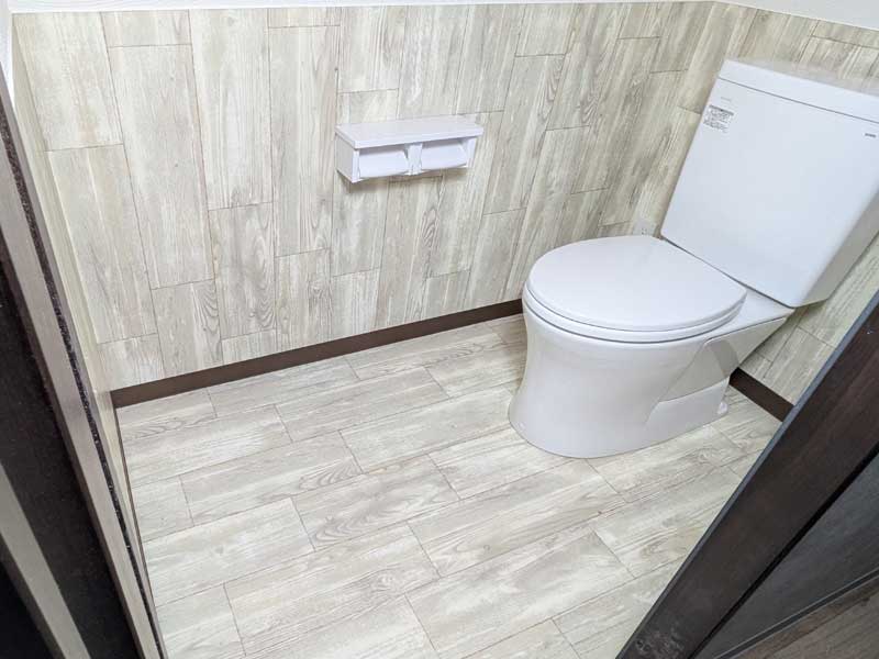 新設された男女別のトイレ